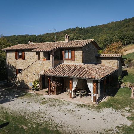 Agriturismo Casa Del Nonno Valfabbrica المظهر الخارجي الصورة