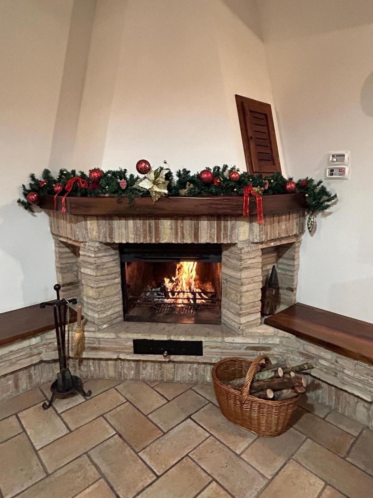 Agriturismo Casa Del Nonno Valfabbrica المظهر الخارجي الصورة